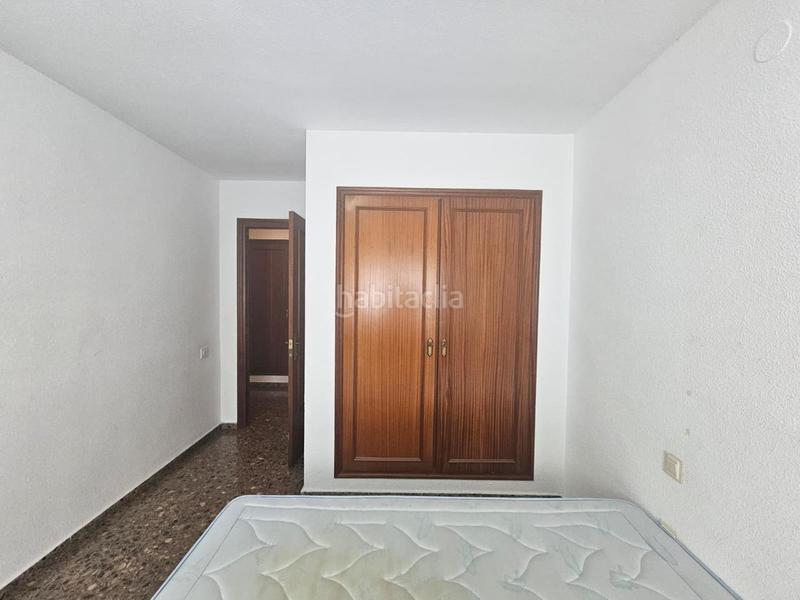 Foto dd96bd55-3f29-4a21-9b0e-e96d75db044d. Alquiler piso en La Bega Baixa - Plaza Xúquer Valencia