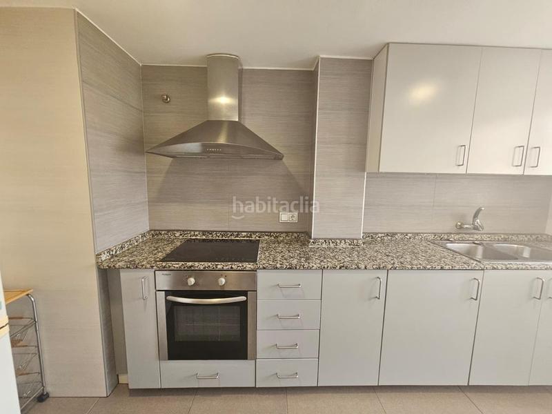 Foto f4ec4813-5bea-4a3a-b847-b8b318a4f597. Alquiler piso en La Bega Baixa - Plaza Xúquer Valencia