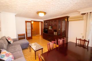 Flat in Carrer d'Emili Baró 6