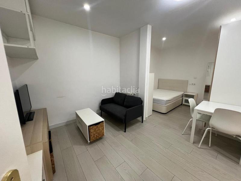 Foto 35a4b668-be84-4313-8edf-00d1fc10d4bd. Alquiler estudio en Palacio Madrid