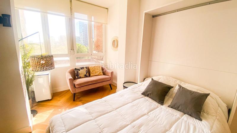 Foto f876f500-9dc1-43da-8427-5cbf8f638412. Alquiler estudio en Cuatro Caminos - Azca Madrid