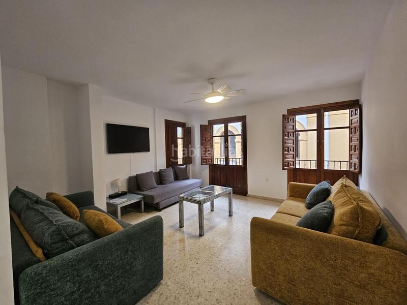 Foto ceb9f490-0208-4c48-9e0f-72ed1bb5388d. Location appartement dans Barrio de Albaicín Granada