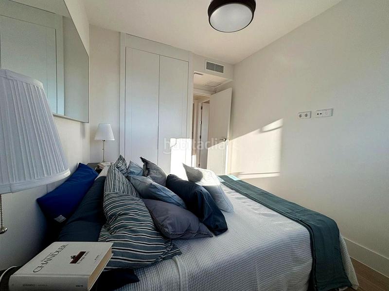 Foto 12c9381a-a1c9-4683-b79e-746149d28311. Rent flat with heating parking pool in Estrella Madrid