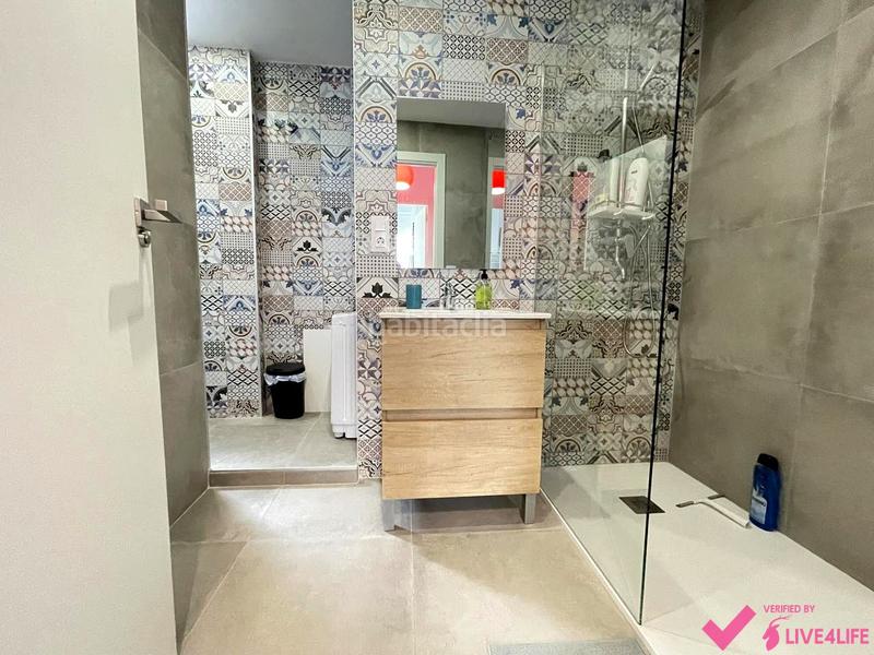 Foto 104e93bb-2ba3-4a7d-a149-400539320604. Rent studio in El Cabanyal-El Canyamelar Valencia