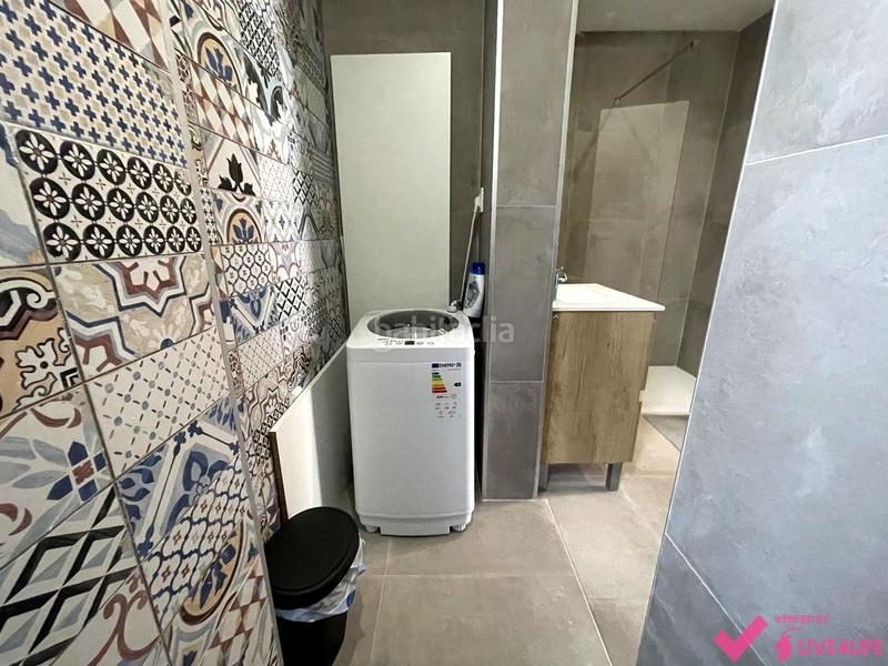 Foto 6501e74a-dd2c-4d6c-bfa7-fa03ea89f108. Rent studio in El Cabanyal-El Canyamelar Valencia