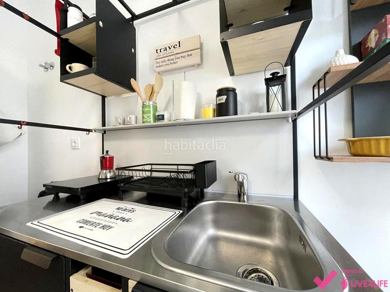 Foto 736f9c7e-e475-4de0-895a-b78d3f1ea375. Rent studio in El Cabanyal-El Canyamelar Valencia