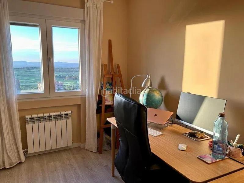 Foto 5f9a869c-fd85-410c-95fc-e70c737e5628. Location appartement avec parking piscine dans Peñagrande Madrid