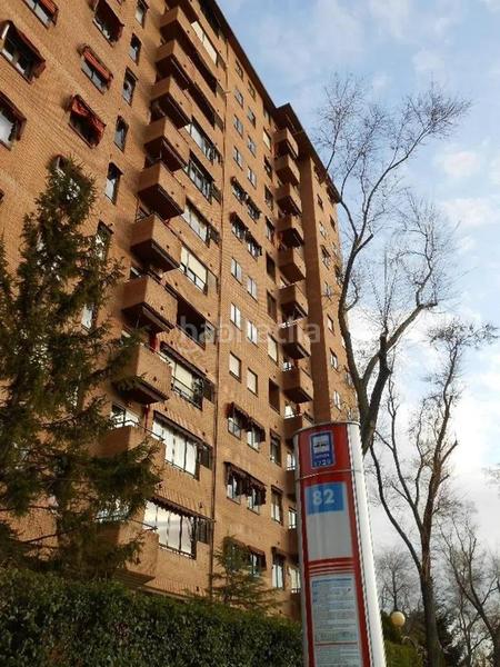 Foto 962e36dd-e2e1-46d2-9450-5bee4878c3e6. Location appartement avec parking piscine dans Peñagrande Madrid