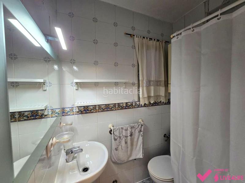 Foto 8dd4f5eb-9eba-452d-982c-7a973672f889. Affitto appartamento in El Torrejón - El Cerezo Sevilla