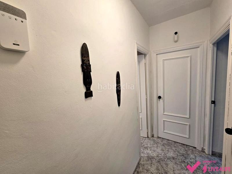 Foto b54c0232-f73e-4a67-a5d3-776fd462399b. Rent flat in El Torrejón - El Cerezo Sevilla