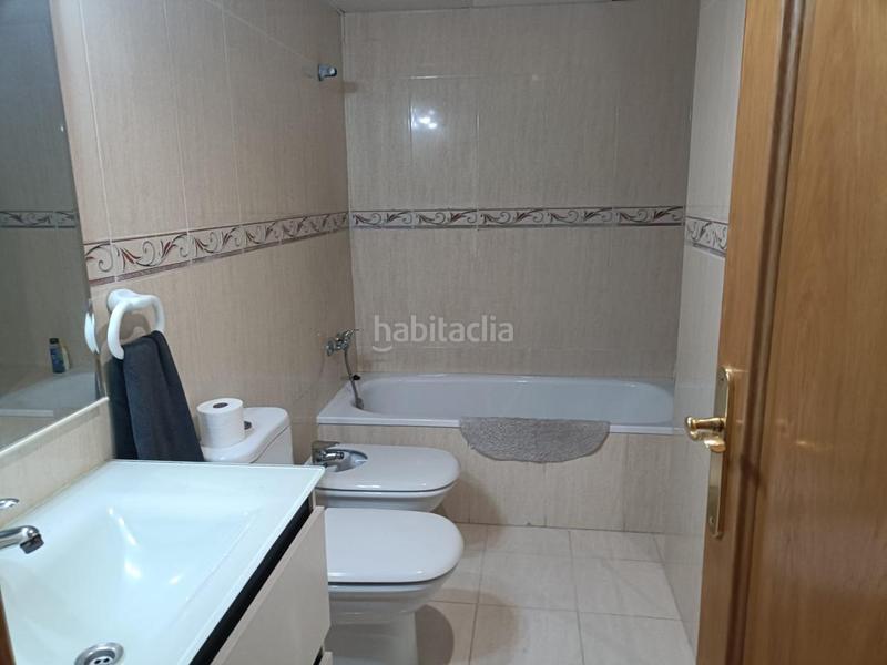 Foto 16ae6104-3e98-4d2f-bbca-fb1615d09a0c. Alquiler piso en Torrefiel Valencia