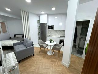 Rent Studio  De juan bravo