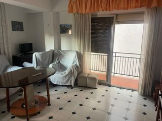 Miete Etagenwohnung  De málaga. Piso en carretera de malaga para estudiantes
