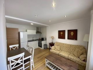 Location Studio  Gracia. Piso en calle gracia para profesionales