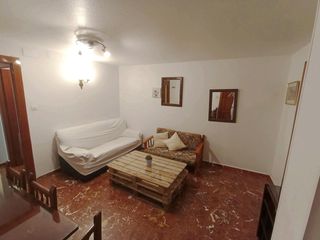 Location Appartement  Párraga. Piso en calle parraga  curso 2526