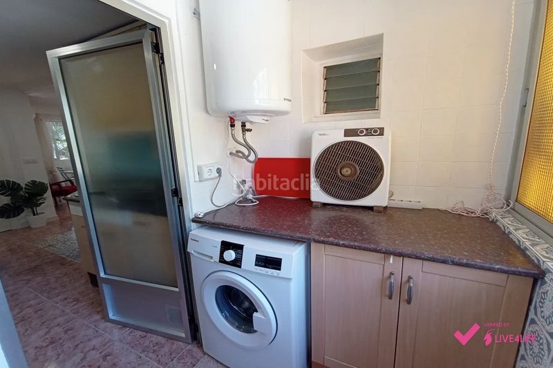 Foto c8b8e7ed-17d8-4b3f-b270-77807ab611aa. Piso en Beteró Valencia