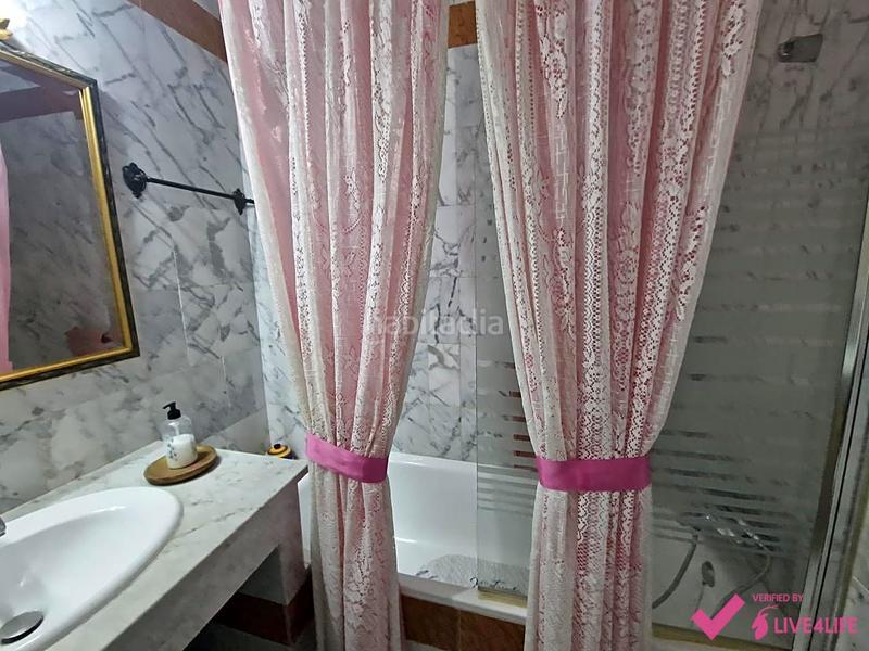 Foto ba098937-b744-49b1-b145-cfc3b5073ace. Affitto appartamento con riscaldamento in Alfalfa - Santa Cruz Sevilla