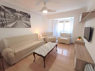 Rent Flat  Carrer d'en gil