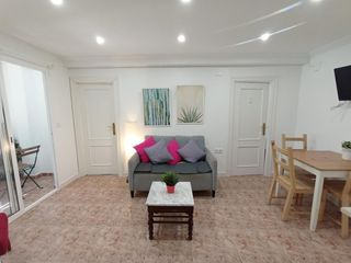 Miete Etagenwohnung  D'amadís de gaula. Piso en la calle amadis de gaula 6 curso 2526