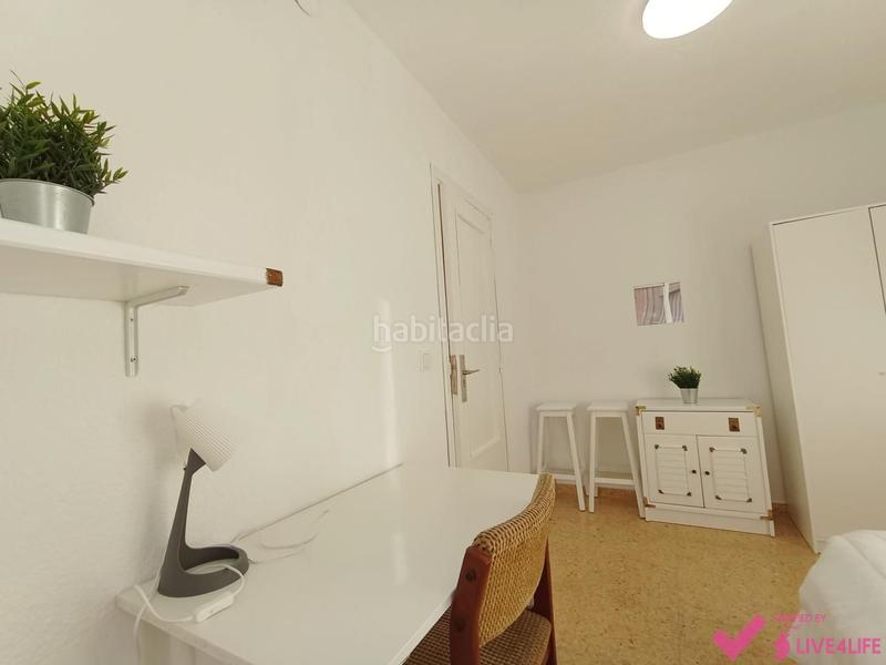 Foto 2fa950b1-1079-48ca-ae14-3ff127a3c000. Lloguer pis a El Castell Burjassot