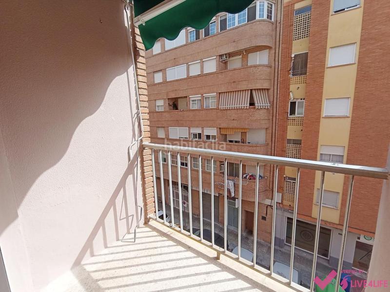 Foto 3b6af9d2-5ff1-4aa1-a299-b2e791805e30. Lloguer pis a El Castell Burjassot