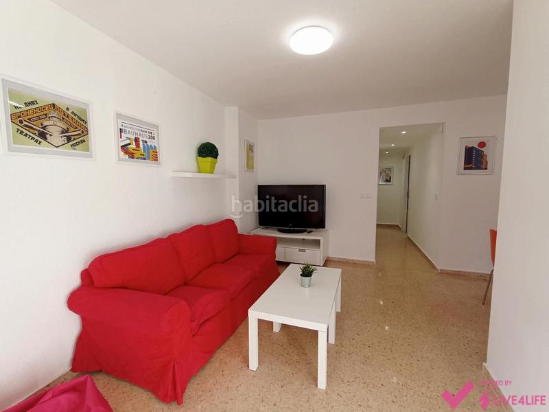 Foto 9584f396-e730-444f-ab63-8bd68f8215c3. Lloguer pis a El Castell Burjassot