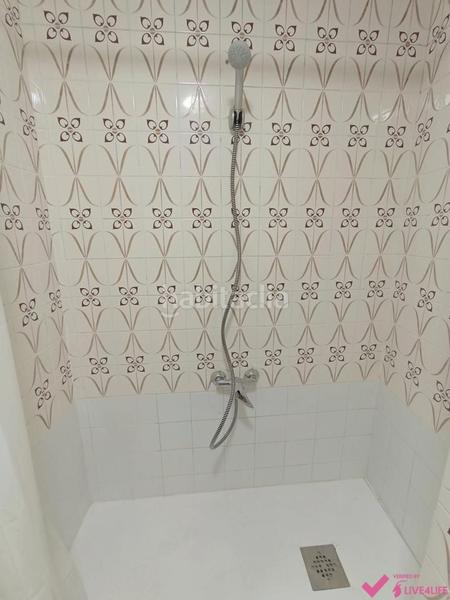 Foto 9b64a43b-6869-4573-a6e5-3ec31ee42ac4. Lloguer pis a El Castell Burjassot