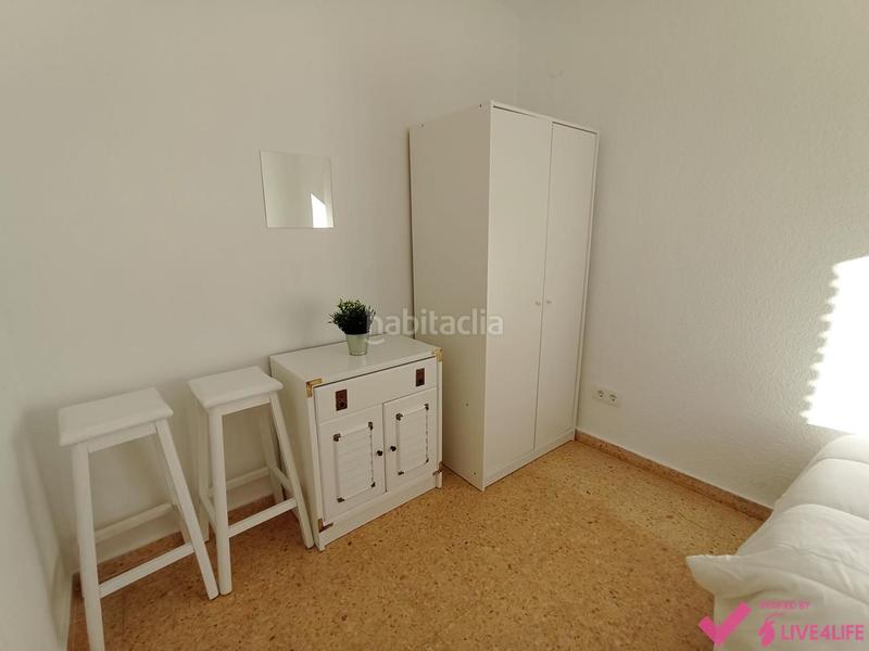 Foto bf36772b-279f-4d00-b830-0b14cefd6170. Lloguer pis a El Castell Burjassot