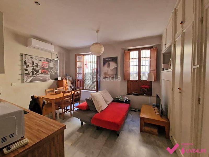 Foto 20dac04a-22ba-427f-b9d2-34aa911a336d. Rent apartment in Triana Casco Antiguo Sevilla