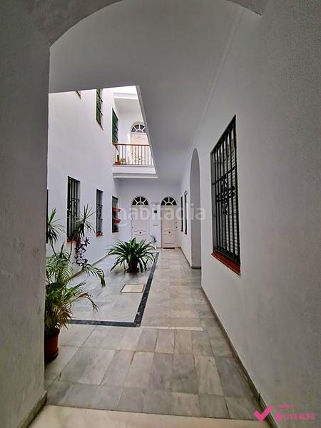 Foto 367db578-d07e-493d-b74b-70227ebf7e76. Rent apartment in Triana Casco Antiguo Sevilla