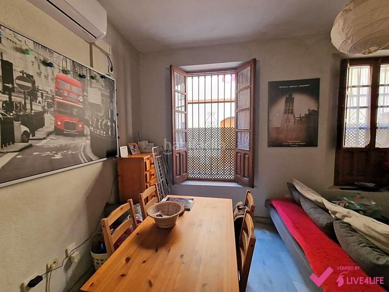 Foto 8fff31b6-041c-4670-a177-d2ae8b1f21a7. Miete appartement in Triana Casco Antiguo Sevilla
