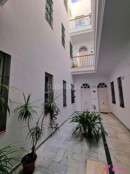 Foto f63b9374-e8f8-4149-afd7-2893c32a8744. Miete appartement in Triana Casco Antiguo Sevilla
