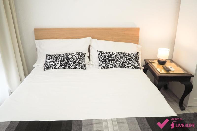 Foto 0c91cf7e-f541-41e7-96e0-ae2fe6a00e79. Affitto monolocale in Alfalfa - Santa Cruz Sevilla