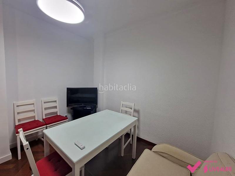 Foto 2e82f2ce-7ffa-4611-a37b-e3ef4070ca2e. Miete etagenwohnung in Bami - La Estrella Sevilla