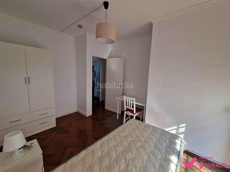 Foto c2b04b22-e213-4df2-ac6f-8c13262b37f5. Miete etagenwohnung in Bami - La Estrella Sevilla