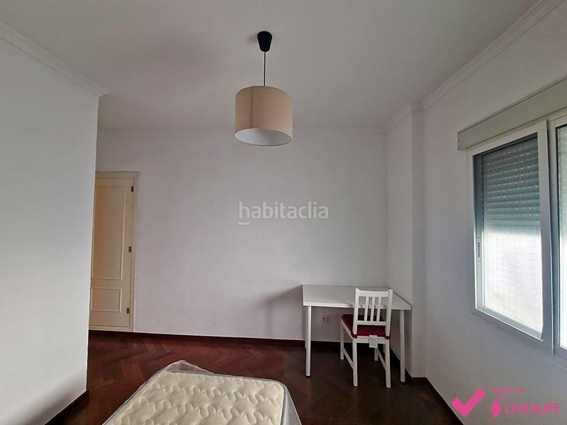 Foto ed0070a1-fe68-4e50-b17d-54b010bab813. Alquiler piso en Bami - La Estrella Sevilla