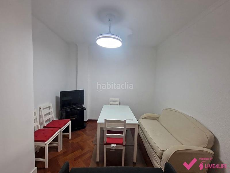 Foto f3c3d34f-f860-4c8c-b94e-7e3298045e58. Alquiler piso en Bami - La Estrella Sevilla