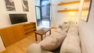 Miete Etagenwohnung in Gran vía de colón 2