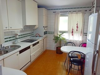 Lloguer Pis  Ramón y cajal. Piso en calle ramon y cajal para estudiantes y profesionales