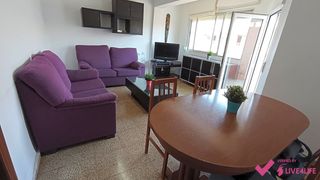 Miete Appartement  Del serpis. Piso de 4 habitaciones en cserpis