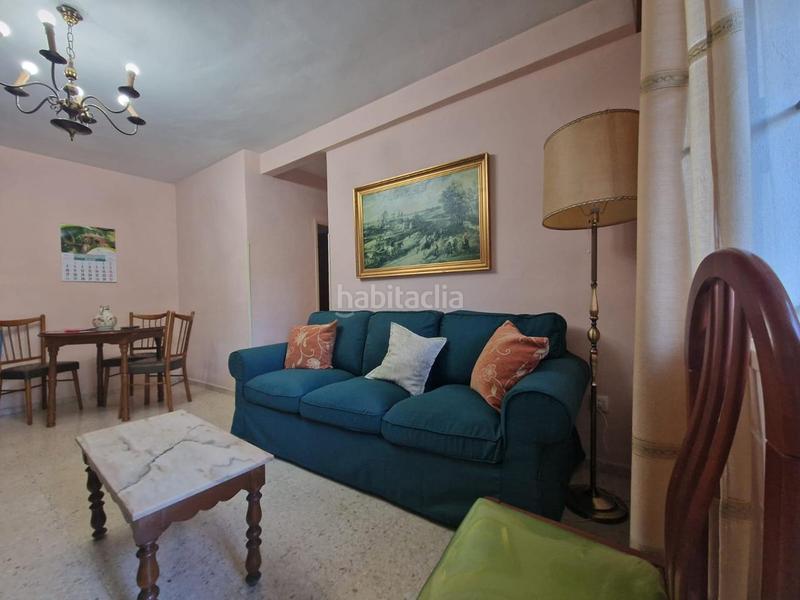 Foto 18e595a6-9559-42e2-9aa1-a06dc8959e46. Affitto appartamento in El Torrejón - El Cerezo Sevilla