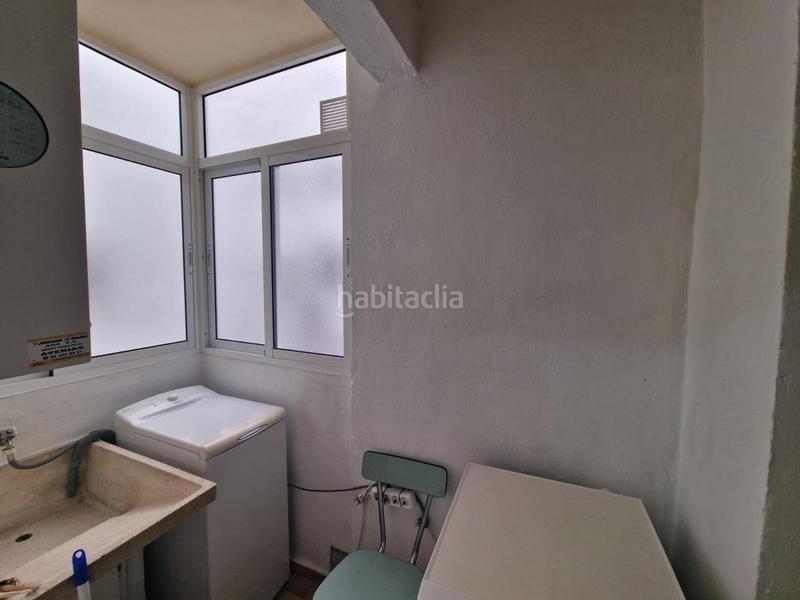 Foto 230bf93c-59b0-4ecd-97b4-78e9840a8a7a. Miete etagenwohnung in El Torrejón - El Cerezo Sevilla