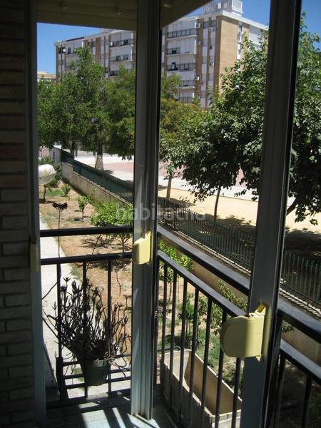 Foto 8c50cd20-986e-4b72-83e0-02b1588ee387. Miete etagenwohnung in El Torrejón - El Cerezo Sevilla