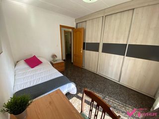 Rent Flat  Del doctor peset aleixandre. Piso en avinguda del doctor peset aleixandre 100