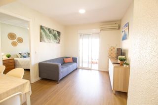 Location Appartement  Del general avilés. Av. del general avilés, 15 curso 2526