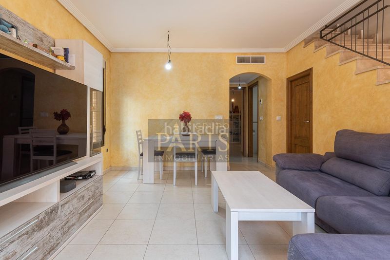 Foto e57c96af-2ade-4bc3-859d-8d0b9701e1cd. Duplex in Roche Unión (La)