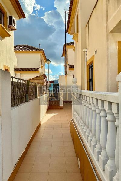 Foto 77c76663-d5c0-4f43-8774-d91afff5ab94. Dúplex amb aparcament piscina a El Algar Cartagena