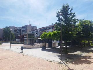 Parking coche en Calle de simón hernández 15. Se vende plaza de garaje