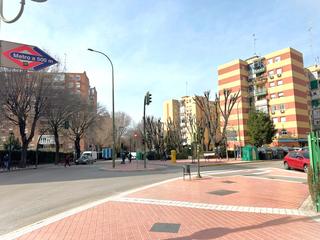 Appartement à Centro. Vivienda en planta baja con grandes posibilidades – 70 m², 3 dor