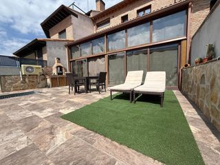 Casa a schiera  Calle canencia. Chalet adosado